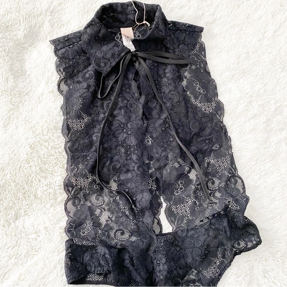 Anthropologie We Are HAH Hot as hell Black Lace Keyhole Bodysuit Size Small NWT - Picture 3 of 6